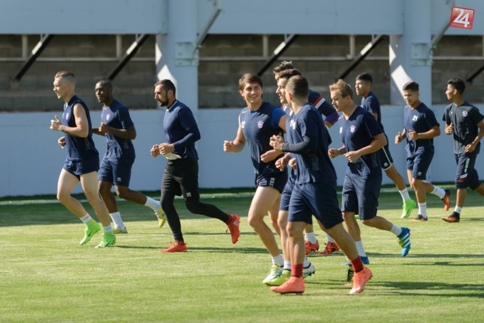 FOTO: Futbalisti ViOn-u odštartovali prípravu, v tíme 6 nových mien