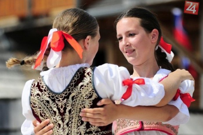 Ilustračný obrázok k článku Hudba, tanec a spev: Pri Moravciach sa bude konať folklórny festival
